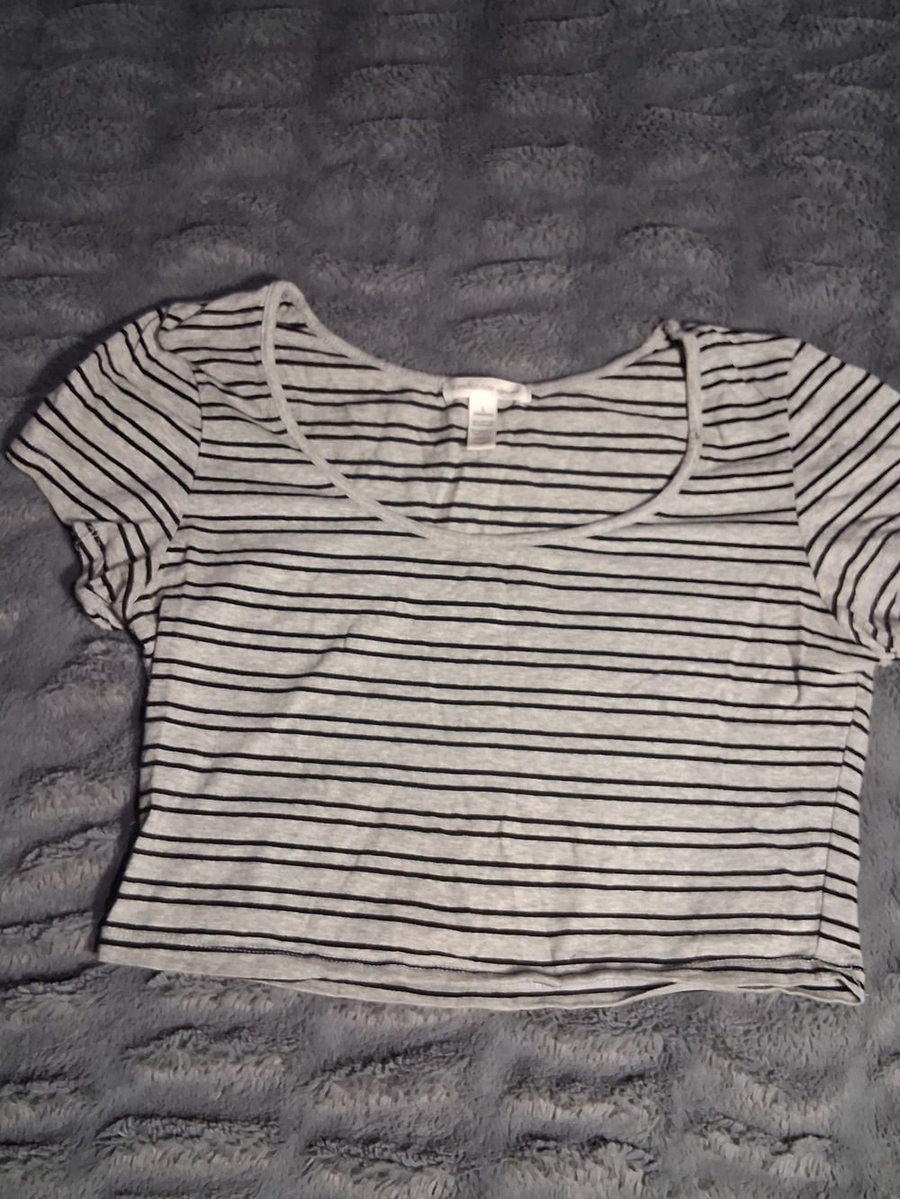 Ambiance Grey & Black Crop Top L